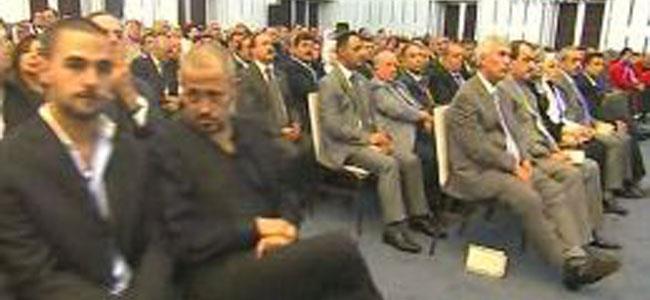  جورج وسوف في الصفوف الأمامية أثناء قَسَم الأسد