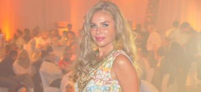 نيكول سابا بكامل أنوثتها في حفلة شرم الشيخ
