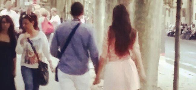 بالصورة.. لقطة رومانسية لإيميه في شهر العسل