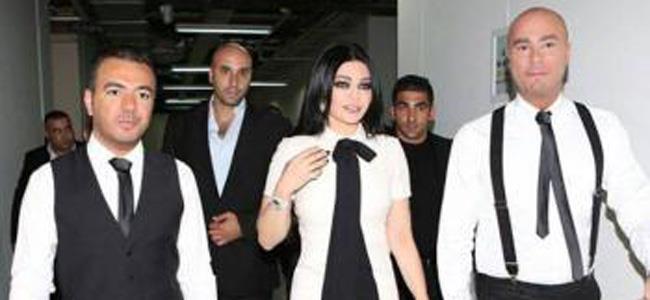 هيفا وهبي: سمير صفير قليل الأدب واليسا Moody