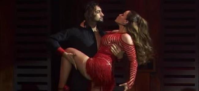 بالفيديو... كارول سماحة مثيرة بالـ