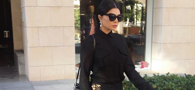 بالصور.. هكذا بدت هيفا في جنازة صباح