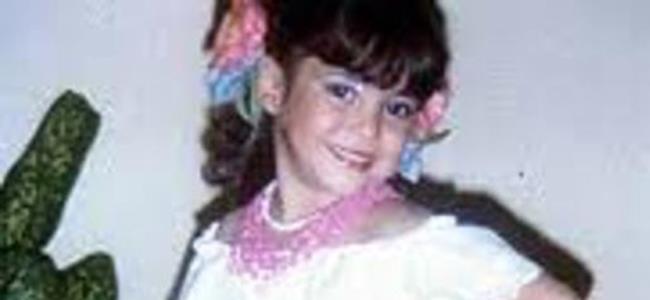 هل تعلمون من هي هذه الفنانة الشهيرة ؟