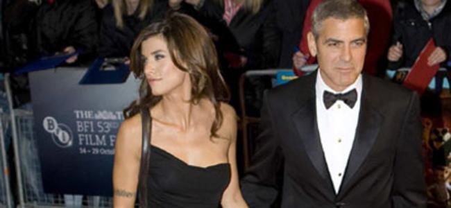 كلوني في سرير سيندي كروفورد