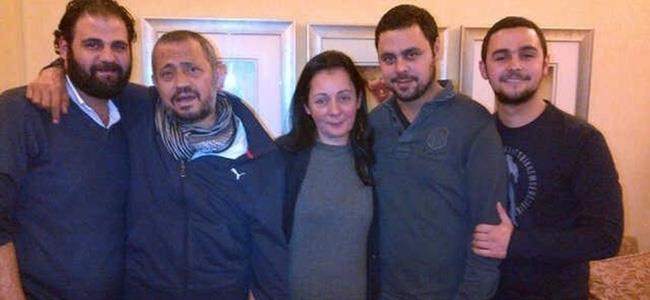 صورة نادرة لـ سلطان الطرب مع عائلته