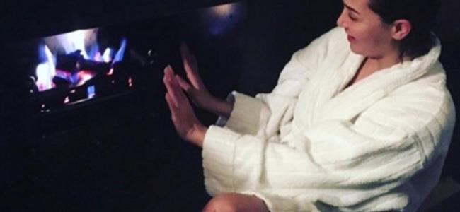 بالصورة - غادة عبد الرازق تشعل مواقع التواصل بـ روب الإستحمام