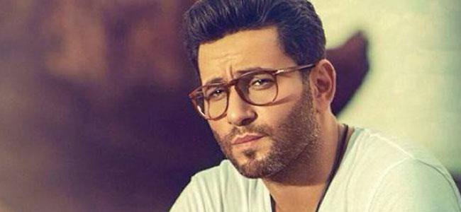 بعد تعاطيه المخدرات.. زياد برجي يكسر هواتفه!