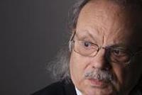 البطل السلبي بين الهالة والظلال