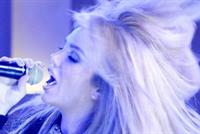 بالصور.. نيكول سابا في الجامعة اللبنانية 