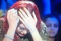 هيفاء وهبي تنهار على الهواء مباشرة