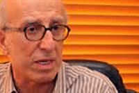 سيمون اسمر ممنوع من الكلام بأمر من المحامين