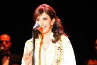 كرسي فارغ لرئاسة الجمهورية في حفل ماجدة الرومي لبنان بألف خير