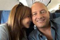 Selfie لنانسي عجرم في الطائرة مع زوجها! 