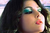 صورة هيفا بالمايوه التي حذفتها فوراً