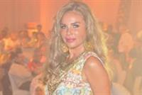 نيكول سابا بكامل أنوثتها في حفلة شرم الشيخ