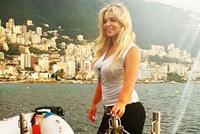 صورة.. مادلين مطر تلهب 