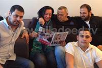 الوسوف وزوجته القطرية معاً في سوريا