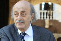 ماذا يفعل وليد جنبلاط في برج حمّود؟