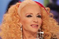 لهذا السبب.. ابنة صباح لن تشارك في جنازة والدتها!