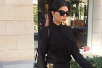 بالصور.. هكذا بدت هيفا في جنازة صباح