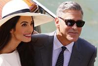 أمل علم الدين تمنع جورج كلوني من...؟