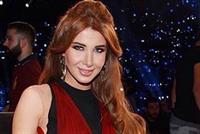 نانسي عجرم تلهب الجمهور بفستانها 