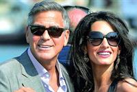 جورج كلوني وأمل علم الدين يقضيان أوقاتاً رومانسية