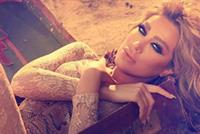 بالصورة: مايا دياب تتألق بالأسود بمناسبة الاعياد