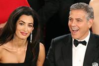 بالفيديو: إطلالة لافتة لأمل.. وكلوني يغازلها أمام الملايين