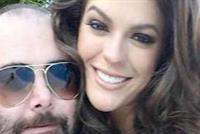 مزين شعر ملكة جمال الكون 2015.. لبناني