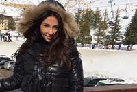 بالصور.. رابعة الزيات تستمتع وطفليها في فاريا