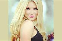 ميريام كلينك تتلقّى إتصالاً من حزب الله!!