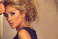 بالفيديو.. مايا دياب تتعرّض لحادث سير!