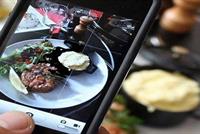 المانيا تمنع تصوير الطعام ونشره على مواقع التواصل