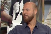  بالفيديو: إعلامي الـ OTV يقدّم إستقالته مباشرةً على الهواء!