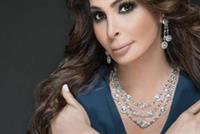 تصرف غريب من إليسا بعد وفاة إحدى معجباتها !!