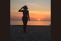  مي حريري بـ البيكيني.. بالصورة 