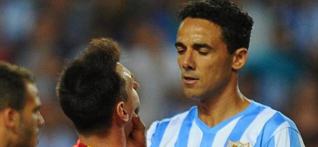 لاعب ملغة يعتدي بالضرب على ميسي