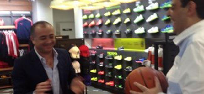 تمريرة ناجحة بين ابوصعب و الحلبي، الشانفيل يسجل!!!! 