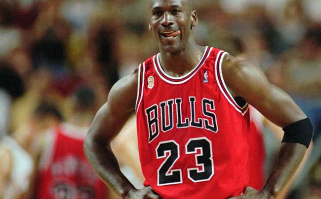 حذاء مايكل جوردان بـ33 ألف دولار!