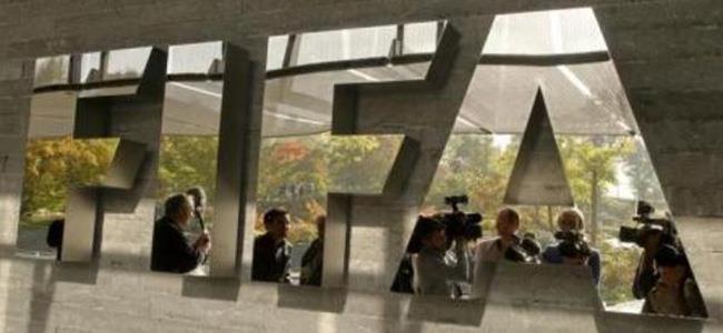 الفيفا يسحب تنظيم كأس القارات من قطر