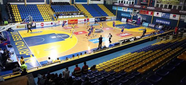  اتحاد السلة يذيع اسماء اللاعبين الاجانب في نصف النهائي.. وسعر تذكرة الدخول يرتفع! 