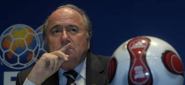 فضيحة كروية من العيار الثقيل: بلاتر يفضح الرؤساء الذين طلبوا إعطاء مونديال 2022 إلى قطر