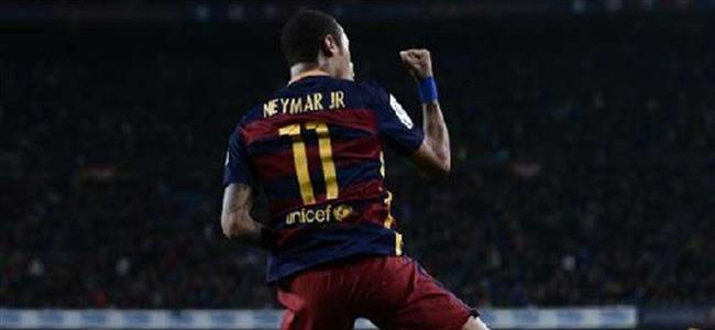  مانشستر يونايتد يعرض 