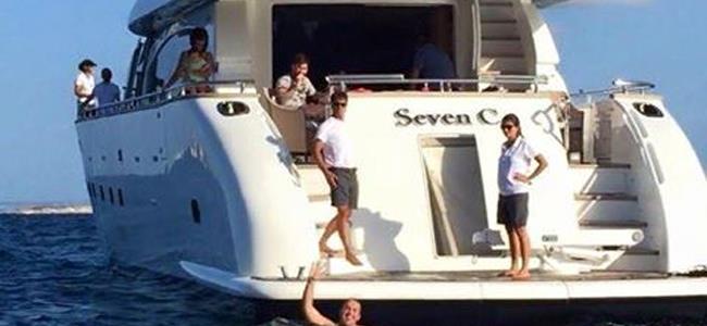 هذا ما فعله مشجع مجنون من أجل ميسي