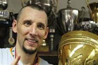 جو فوغل من هومنتمن إلى بيبلوس أو المتحد؟