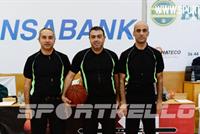 الحكام يدفعون ثمن ثيابهم و ليس الاتحاد !!!