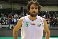 الحكمة يقاضي خزوع... وينهي عقده؟!