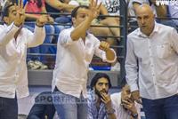 رباعية يو بي أي تقصي الحكمة و تدخل التاريخ