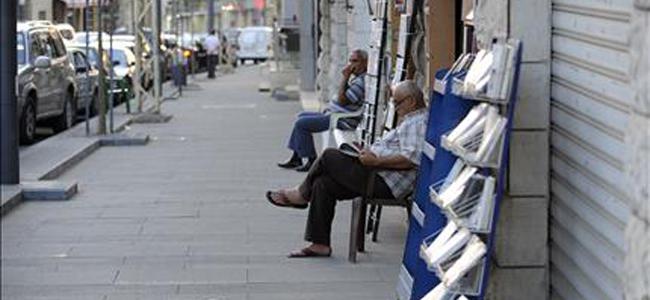 بيوت الخليجيين مهجورة ولا حجوزات في الفنادق 